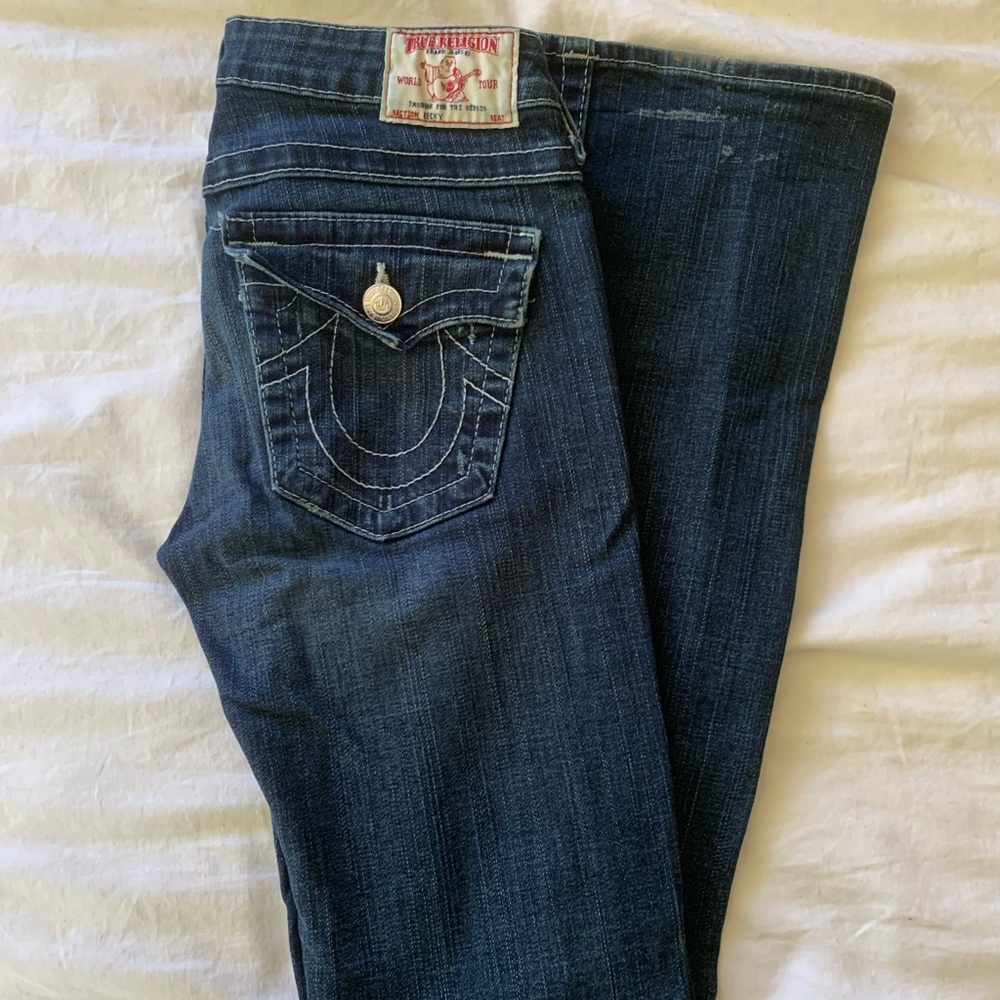 TRUE RELIGION Women’s Low Rise Semi Flare Jean Size 27